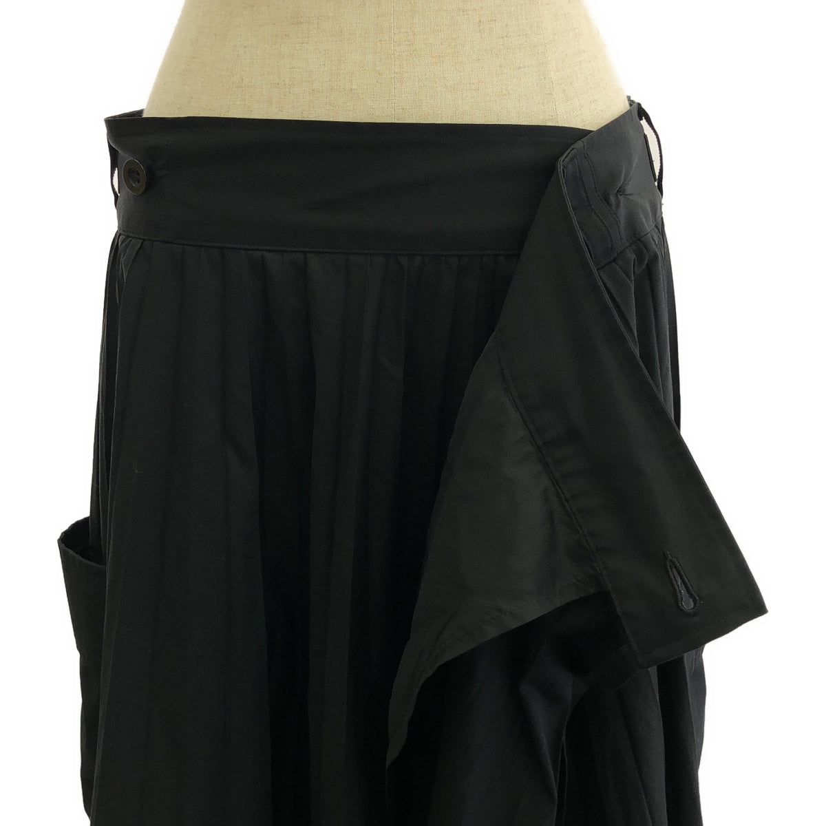 sacai / Sacai | 2024 | Thomas Mason 棉府綢半身裙 | 3 |黑色 |女性的