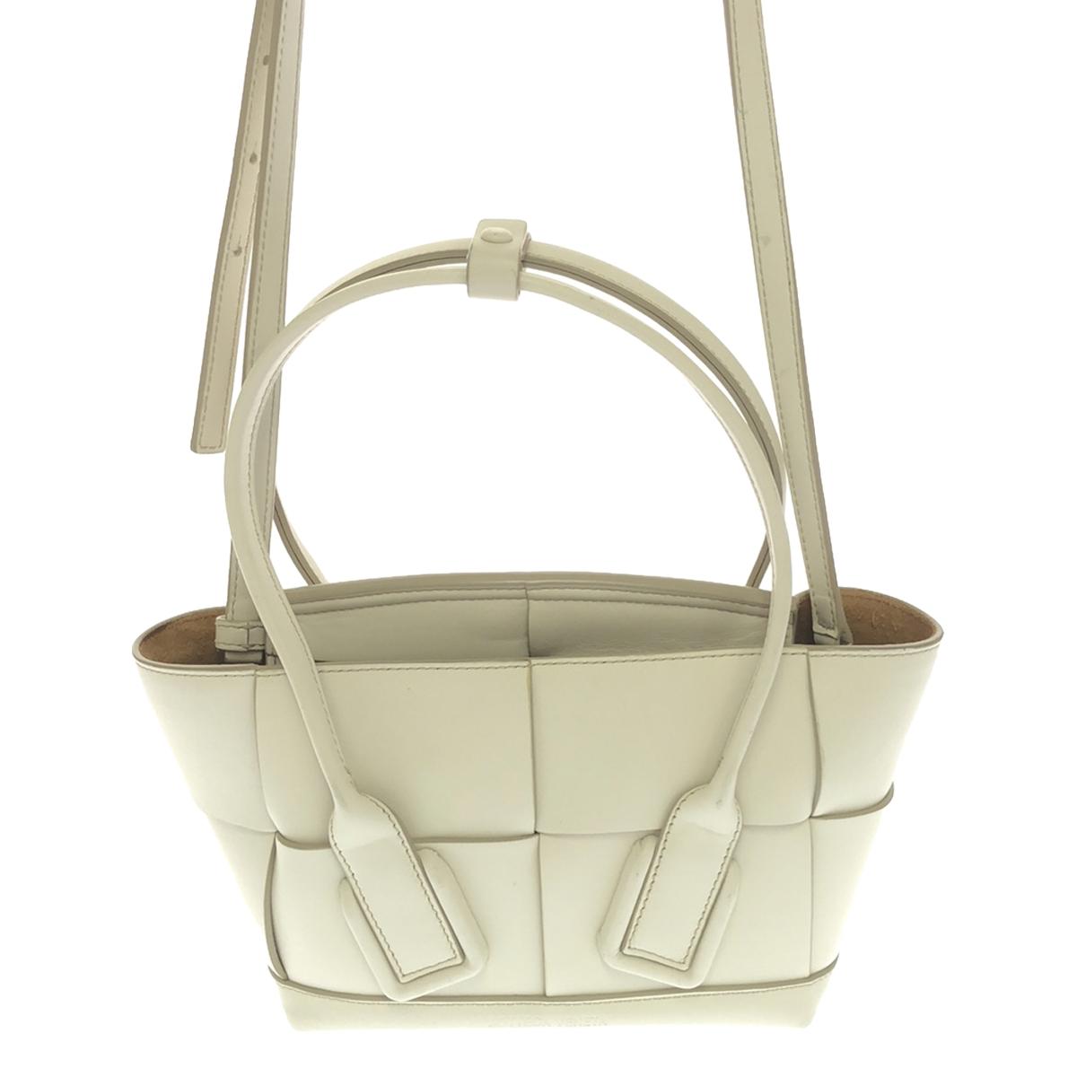 BOTTEGA VENETA | 600606 Maxi Intrecciato 迷你 Arco 2 路托特包款單肩包 | 600606白色 |女性的