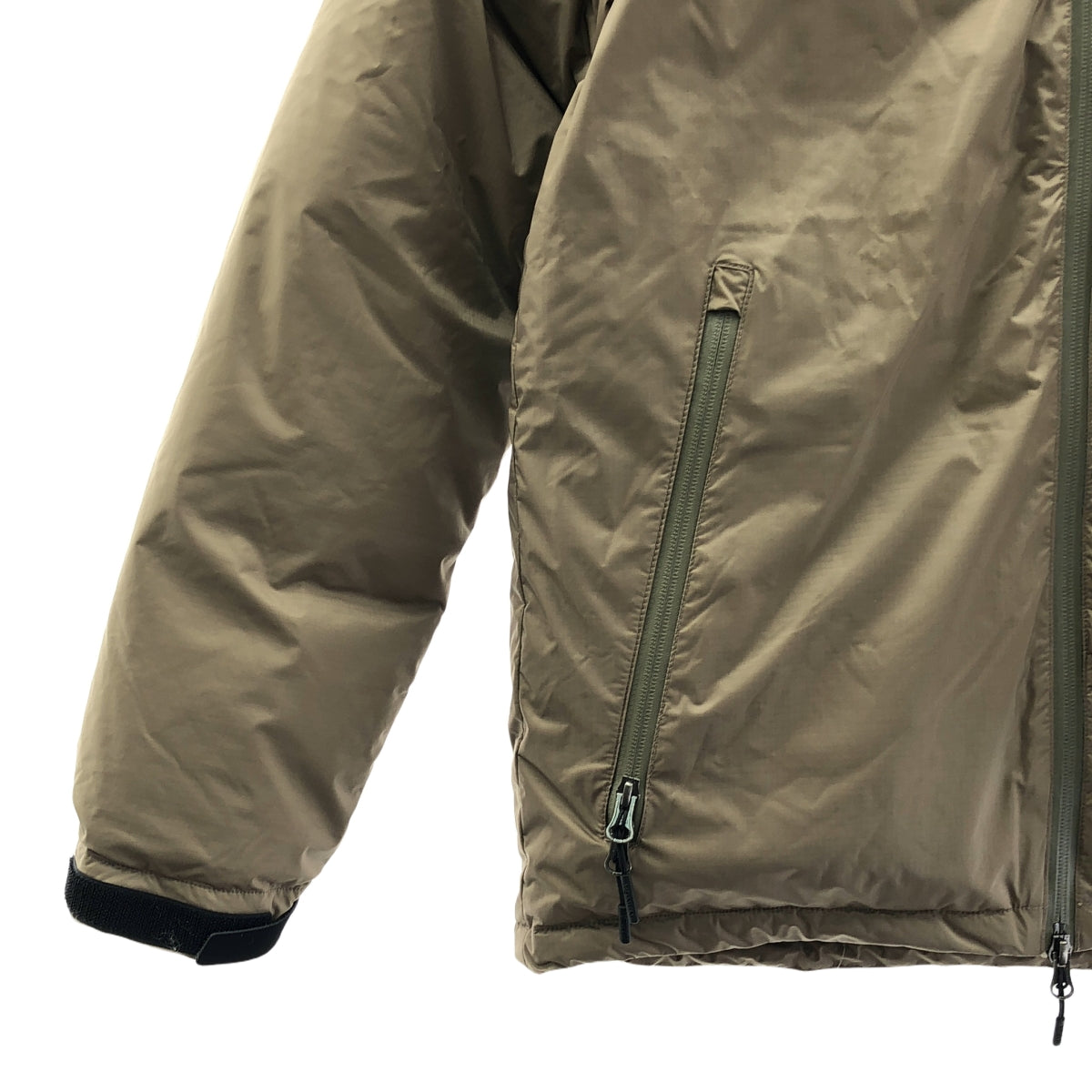 [狀況極佳] NANGA Aurora 羽絨外套 | S 碼 | 卡其色 | 男款