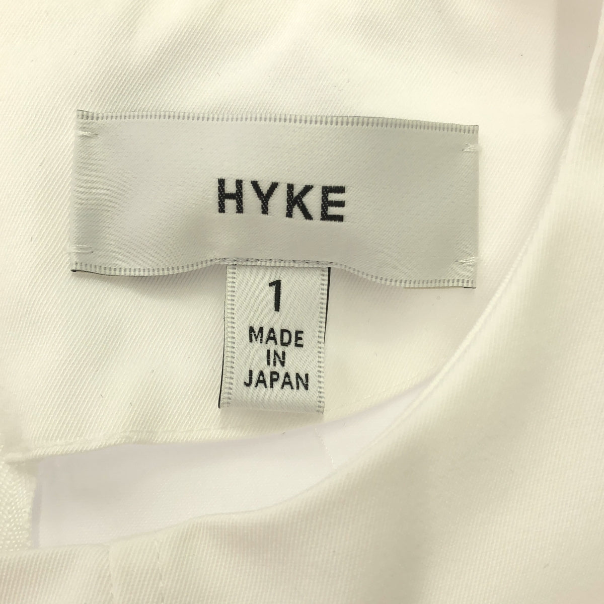 HYKE / 하이크 | 2021SS | TASLAN TWILL TOP / 백 Zip 슬릿 블라우스 | 1 | 여성