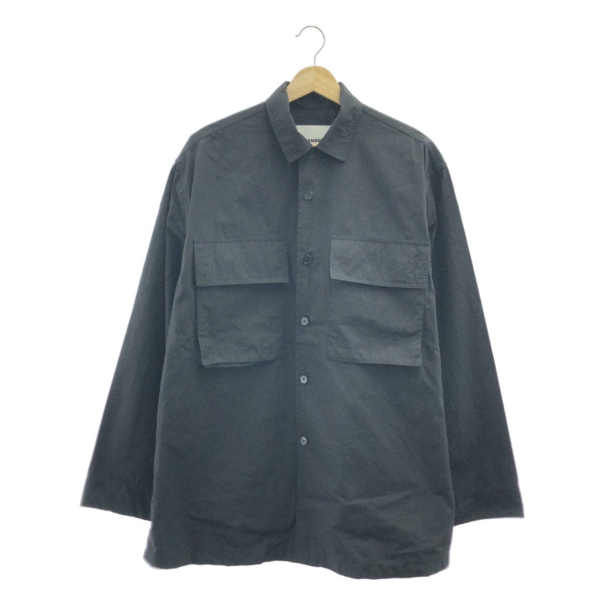 [狀況極佳] JIL SANDER+ | 2024 春夏 | 雙口袋開領度假襯衫 | 尺寸 48 | 黑色 | 男士