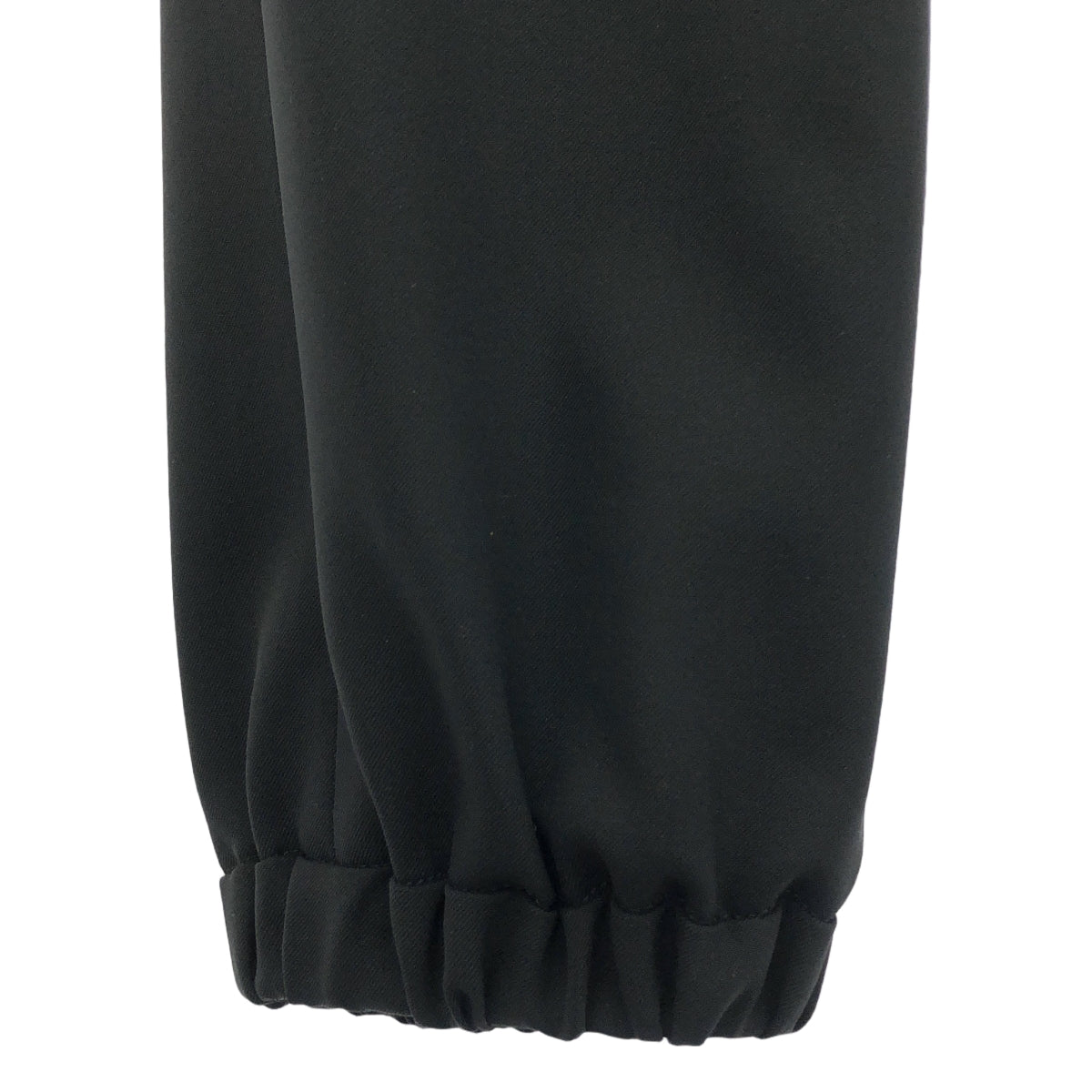 聯合箭隊 |清潔斜紋慢跑褲 |尺寸 34 |黑色 |女性的