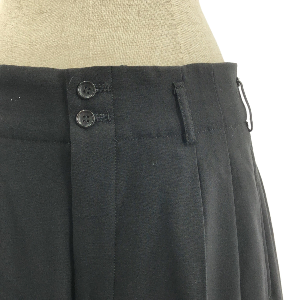 [狀況極佳] COMME des GARÇONS | 2018 春夏 | 羊毛與羊絨闊腿褲 | S碼 | 黑色 | 女款