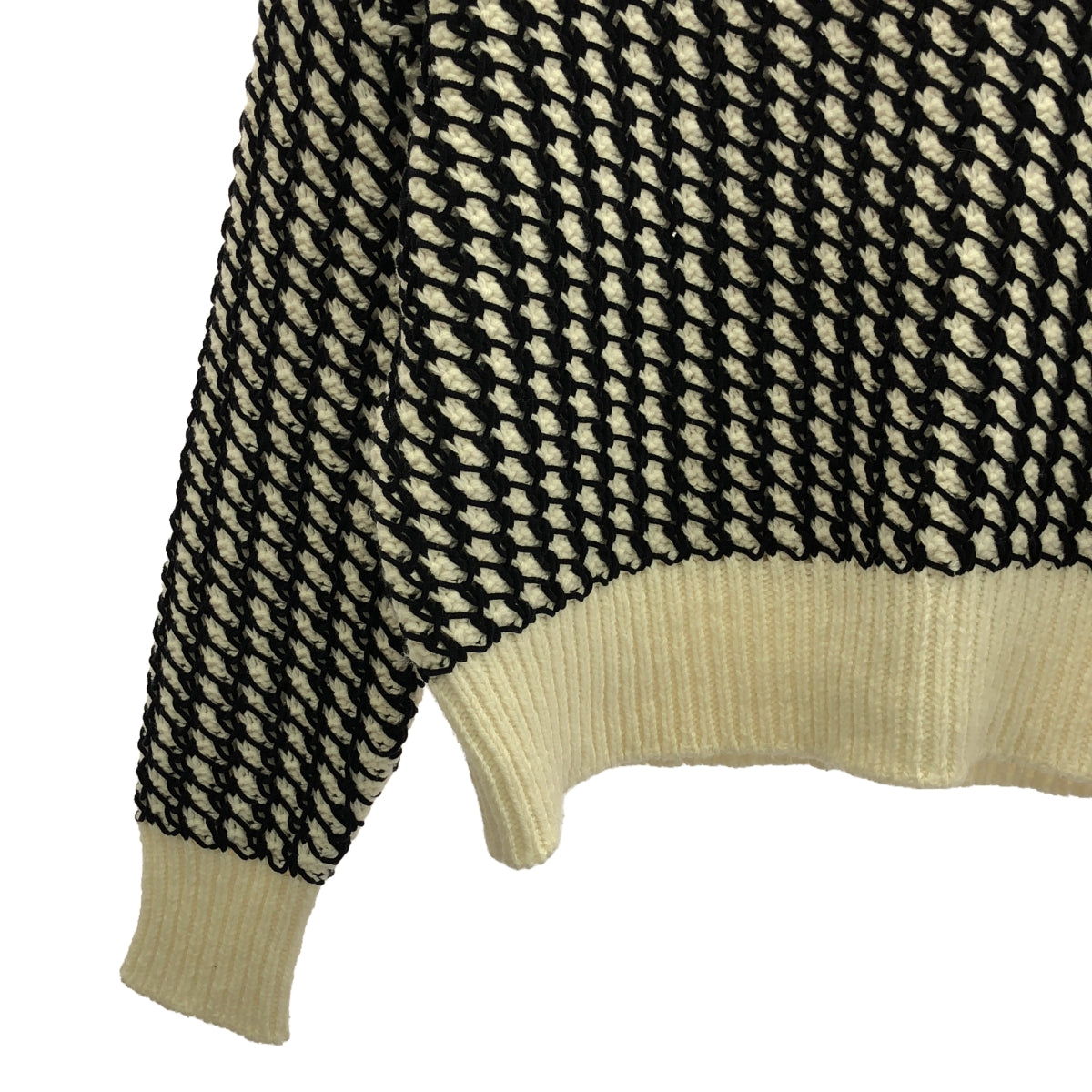 BOTTEGA VENETA / 보테가 베네타 | Textured Knit Sweater 니트 | S | 블랙 / 화이트 | 여성