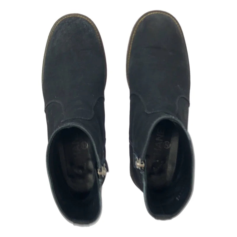 CHANEL / 香奈兒 | 皮革雙C標誌側拉鍊短靴 | 38 | 女士