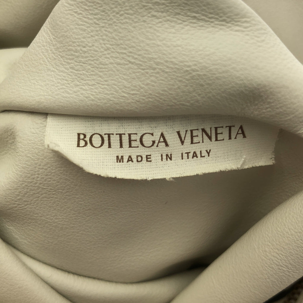 BOTTEGA VENETA / 보테가 베네타 | 미니 더 트위스트 레더 핸드백 | 화이트 | 여성