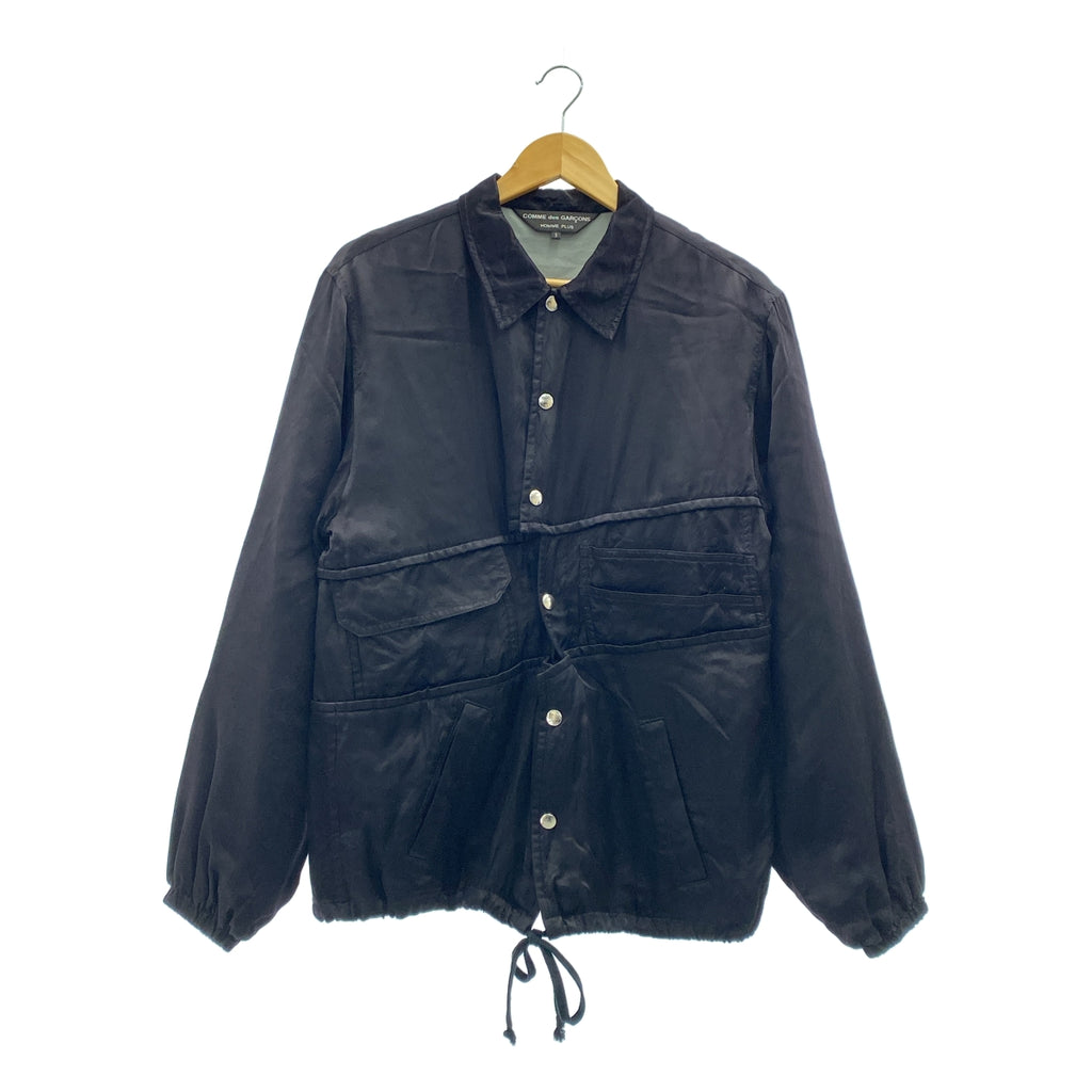 COMME des GARÇONS HOMME PLUS | 2020 春夏 | Orlando / Cupra 緞面教練夾克，背面帶有重構徽標 | | SHOPBOP S 號 |男士