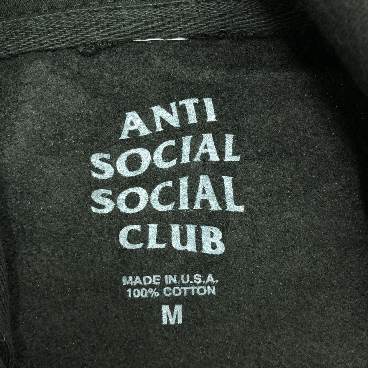 ANTI SOCIAL SOCIAL CLUB / アンチソーシャルソーシャルクラブ | ロゴ刺しゅう スウェットパーカー | M | ブラック | メンズ
