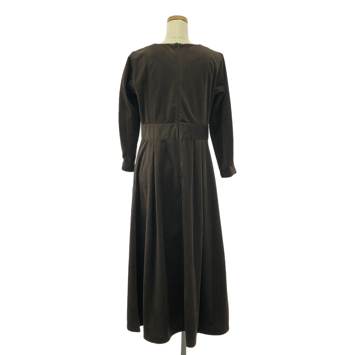 foufou / foufou |燈芯絨圓領連身裙 / 燈芯絨連身裙 | 1 |棕色 |女性的