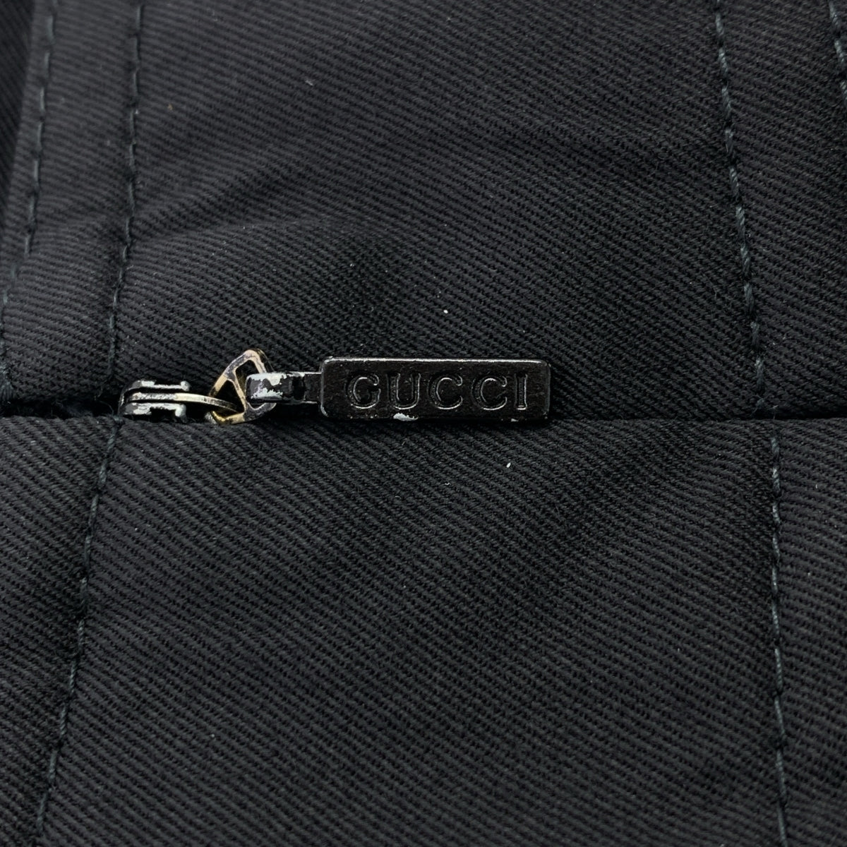 GUCCI | 雙位標誌拉鍊後開衩裙 | 尺寸 44 | 女款