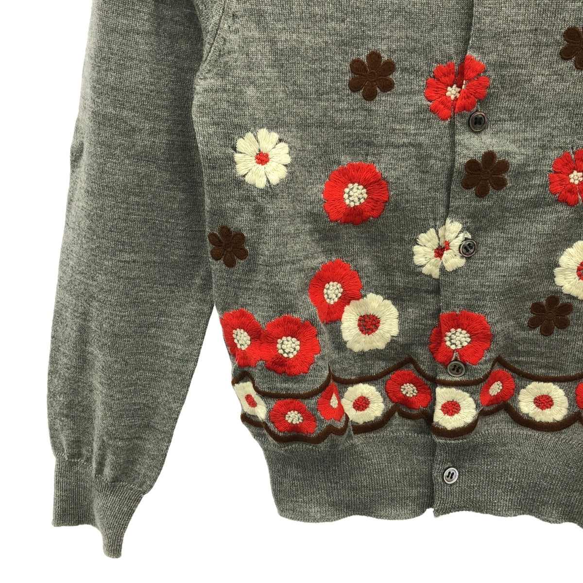 robe de chambre COMME des GARCONS | AD2000 | Wool embroidered knit cardigan |