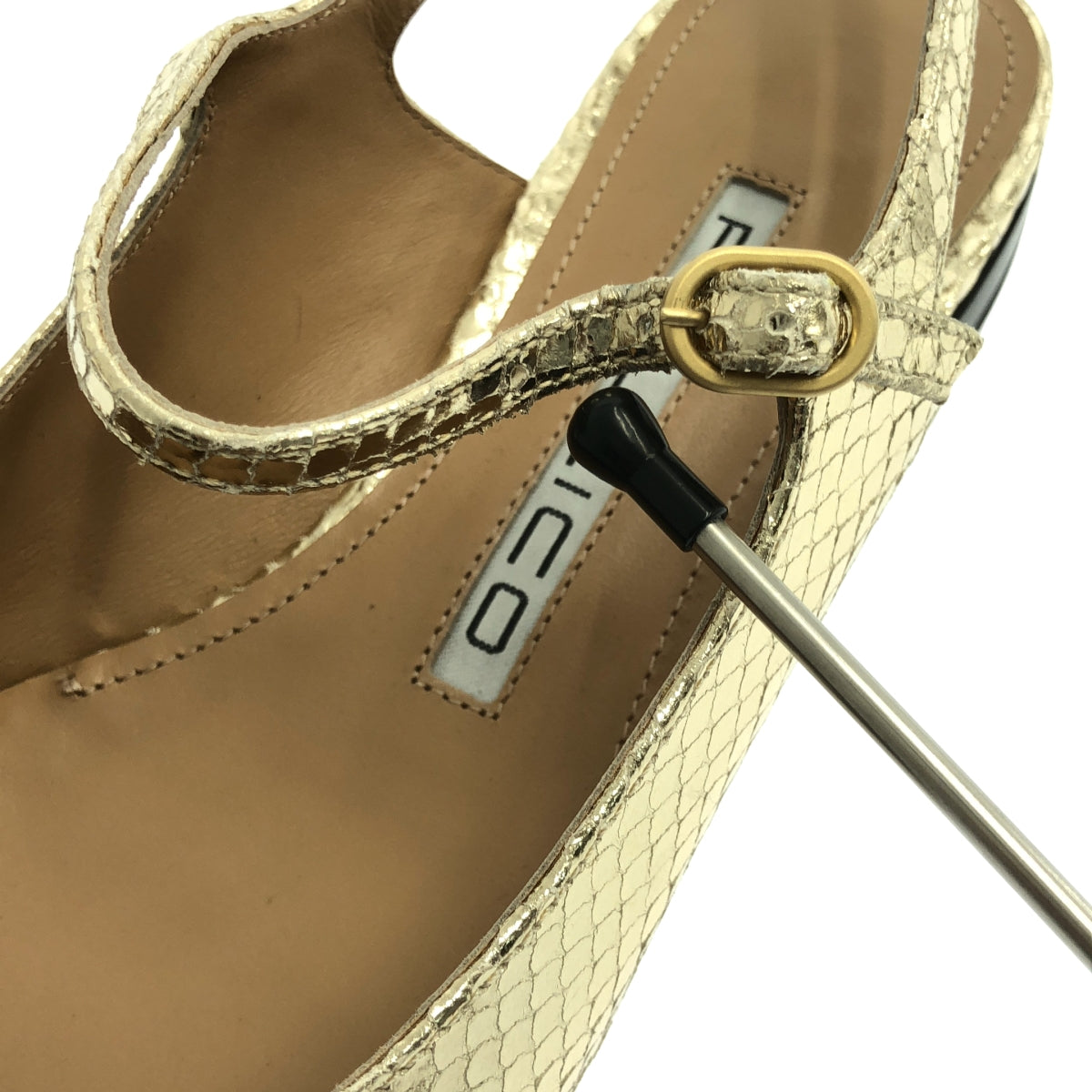 PELLICO / 펠리코 | 메탈릭 포인티드 투 스트랩 펌프스 | 36 1/2 |