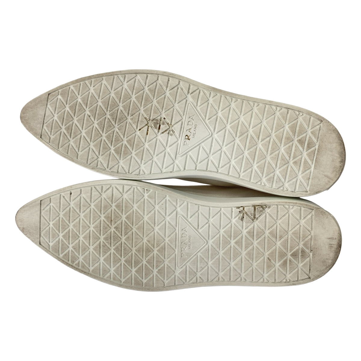 PRADA | 帆布圓點尖頭運動鞋 | 36碼 | 白色 | 女款