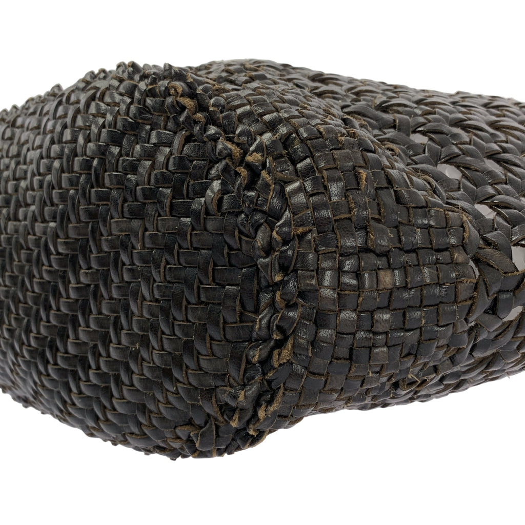 human woman / 휴먼 우먼 | Craig for 가죽 바구니 가방 |