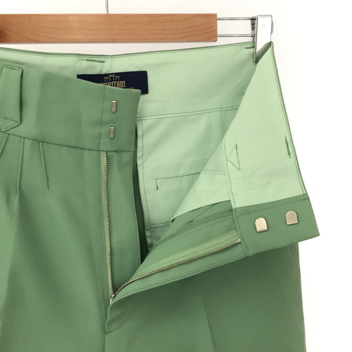 【新品】  SHIKITARI / シキタリ | PINTUCK MEGA FLARE SLACKS | M | グリーン | メンズ