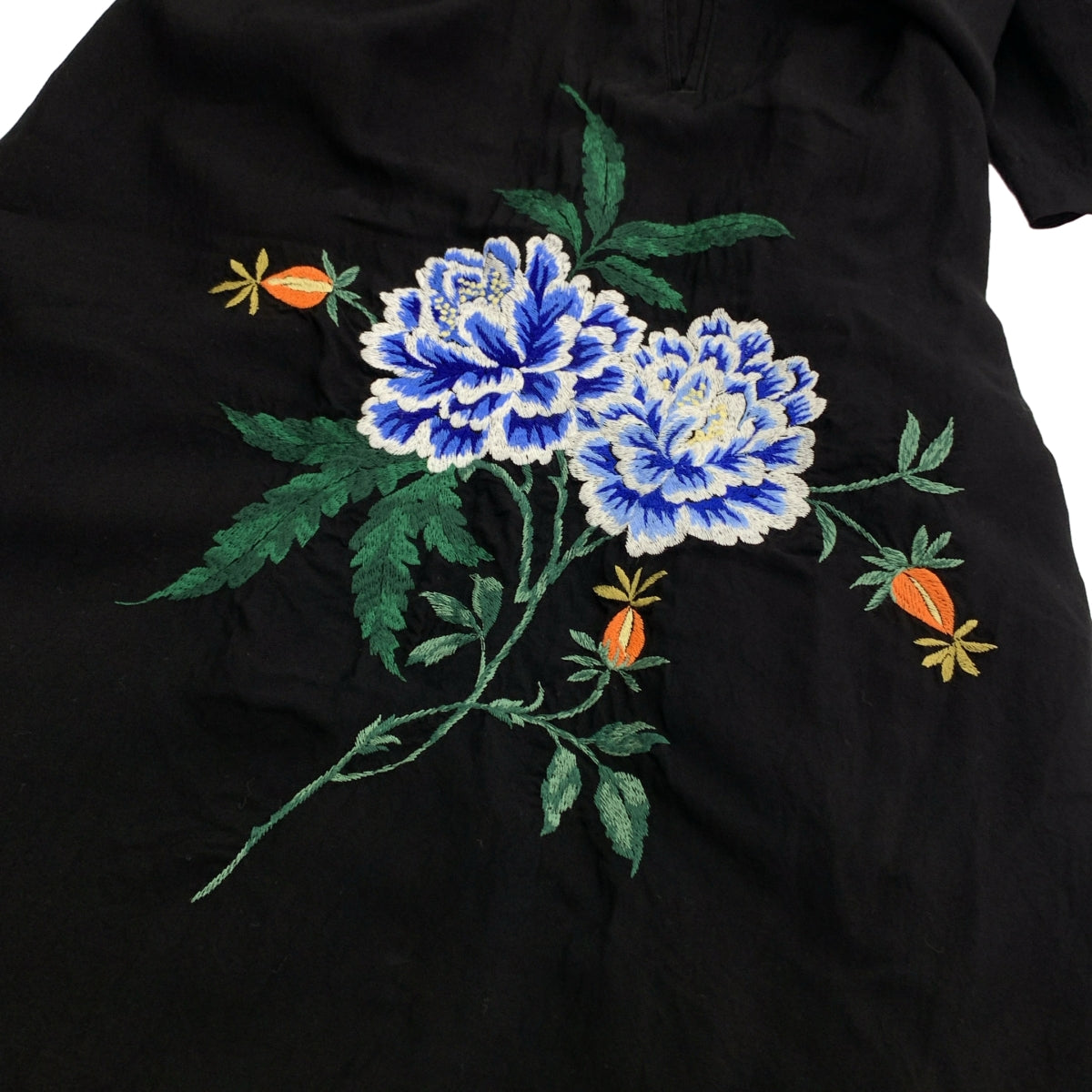 Y's / Y's Yohji Yamamoto | 2018 春夏系列 | 刺繡單排扣大衣 | 1 碼 | 女款