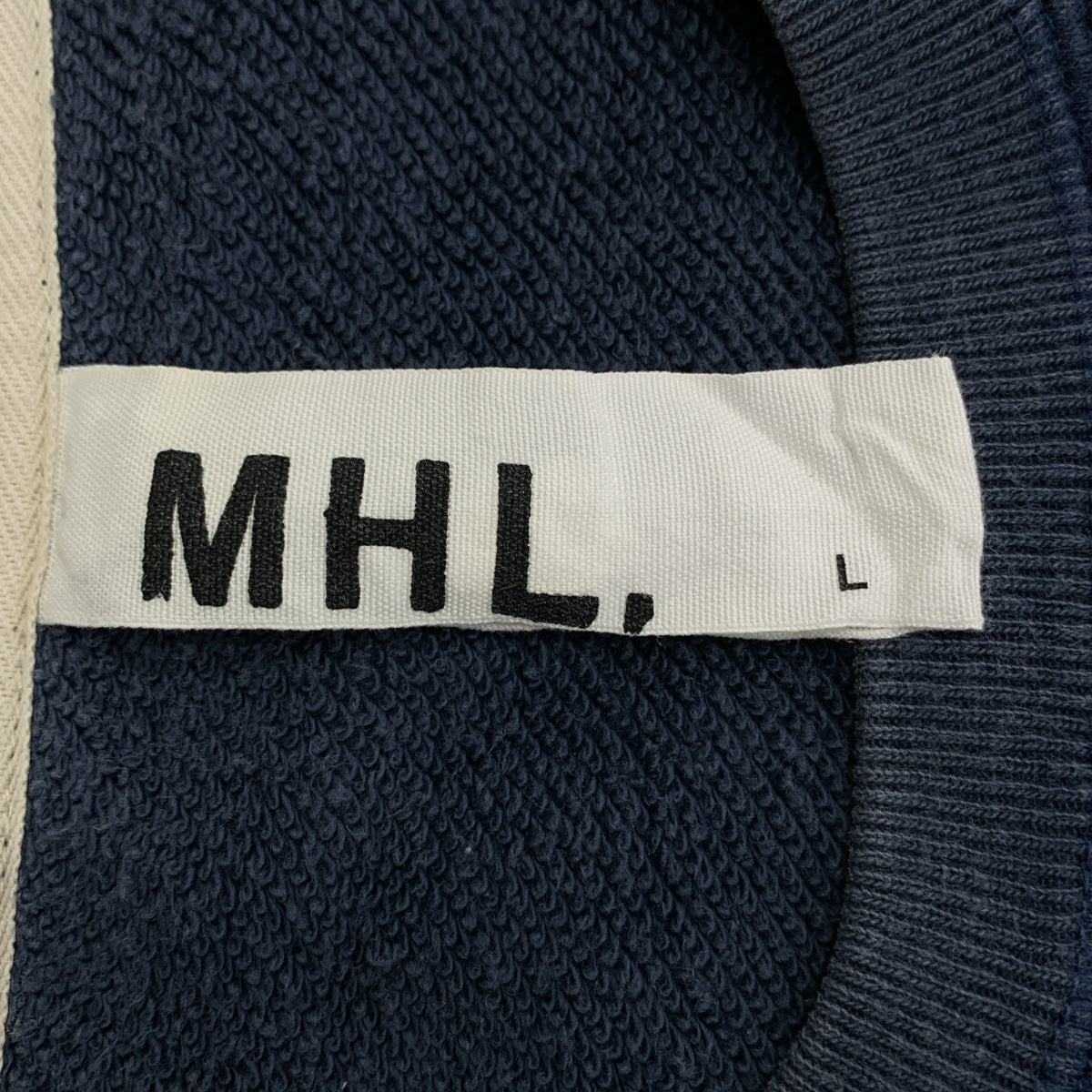 MHL. (エムエイチエル)」と「LOOPWHEELER (ループウィラー)」の