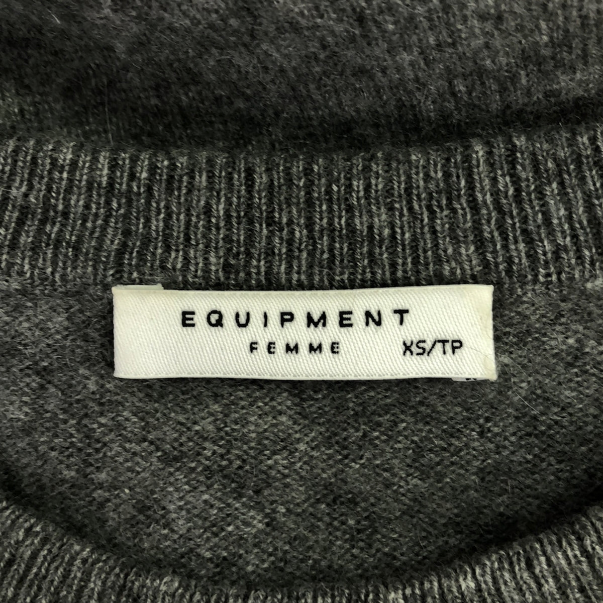 EQUIPMENT | 100% Cashmere High Gauge Crew Neck Knit | XS | Women's