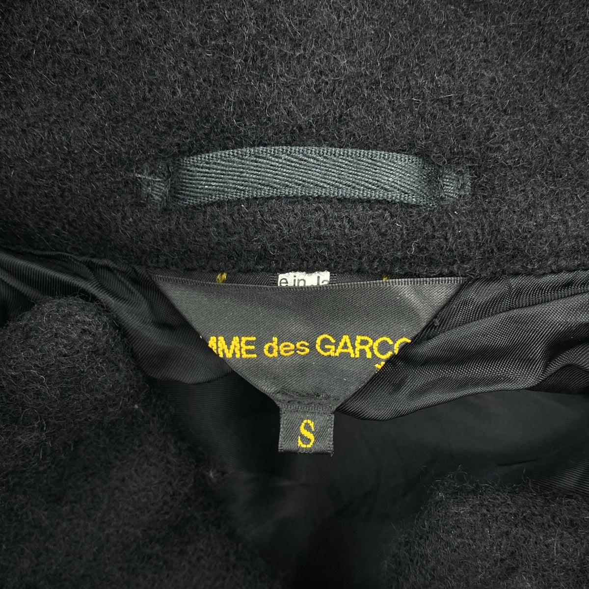 COMME des GARÇONS | 2022 秋冬 | 羊毛縮水不規則單排扣大衣 / 全襯裡 | S 碼 | 女款