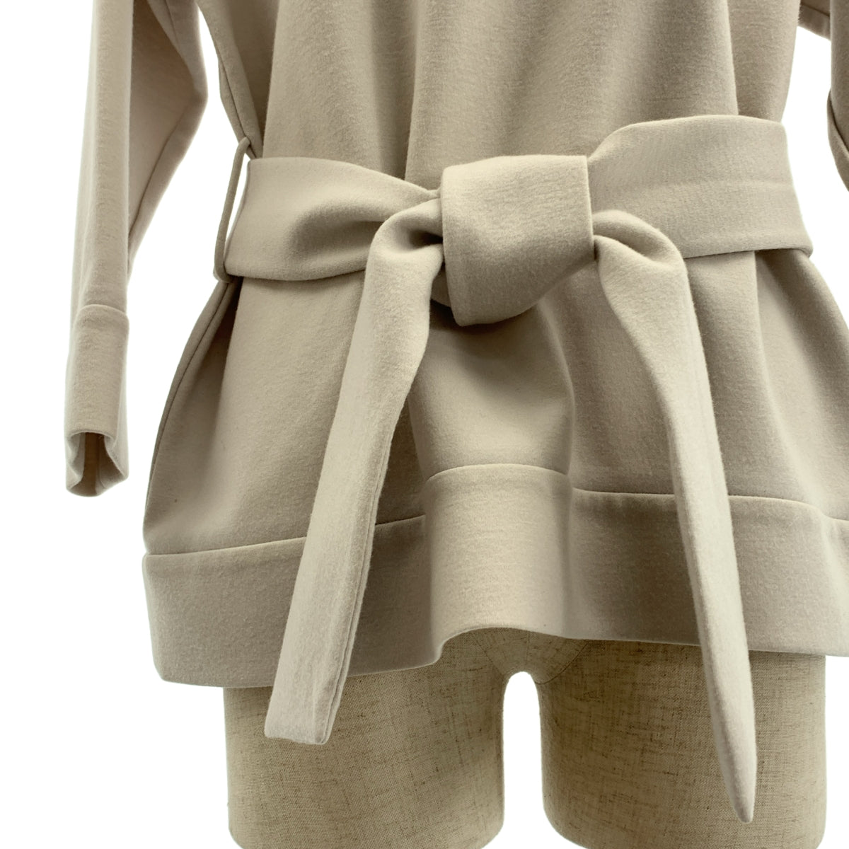 ebure | 羊毛套頭衫 | 尺寸 38 | 米色 | 女款