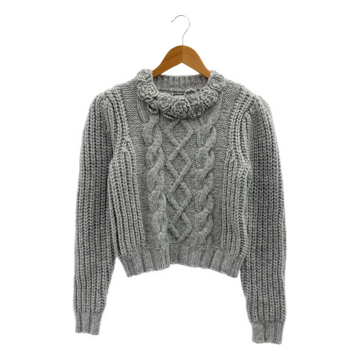 SEVEN TEN by MIHO KAWAHITO | 2024 秋冬系列 | 鉤針花朵麻花針織衫 | S 碼 |