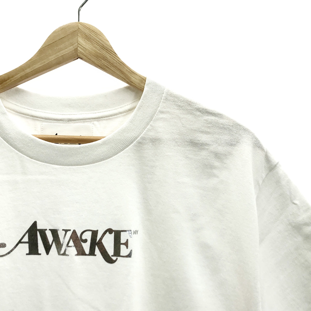 【美品】  AWAKE NY / アウェイクニューヨーク | METALLIC FOIL LOGO TEE メタリックロゴ Tシャツ | M | ホワイト | メンズ