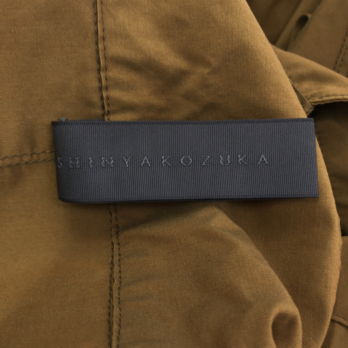 [近新] SHINYA KOZUKA | 2021 春夏系列 | x Amagasaki HIS WORK SHIRT Skipper 套頭工作襯衫 | M 碼 | 卡其色 | 男款