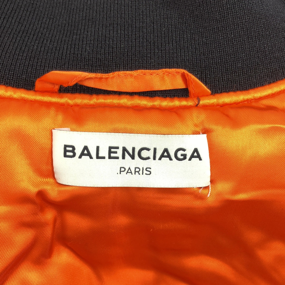 BALENCIAGA / 발렌시아가 |