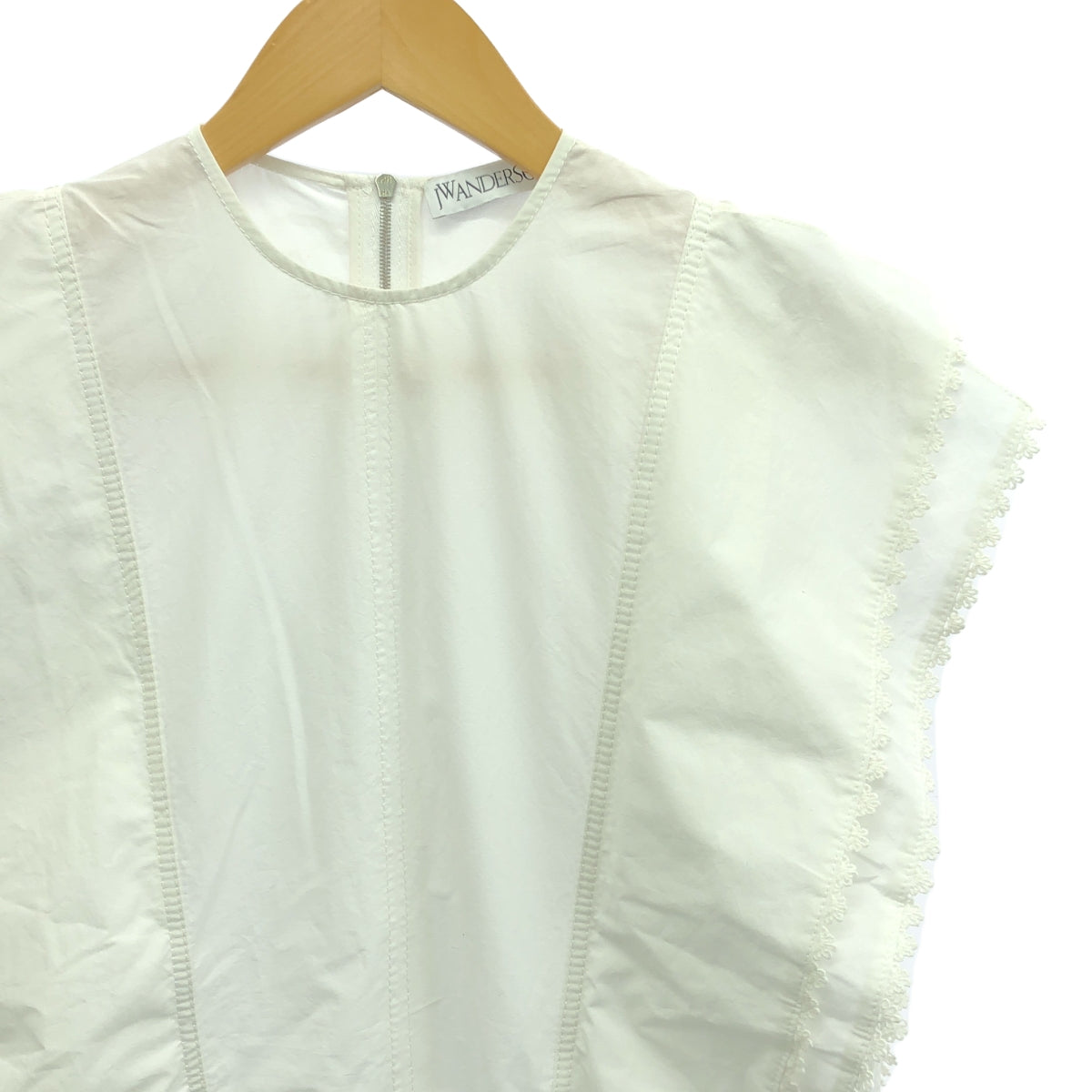 JW Anderson | Sleeveless Ruffled Cotton Blouse | Size 2 | White | Women's