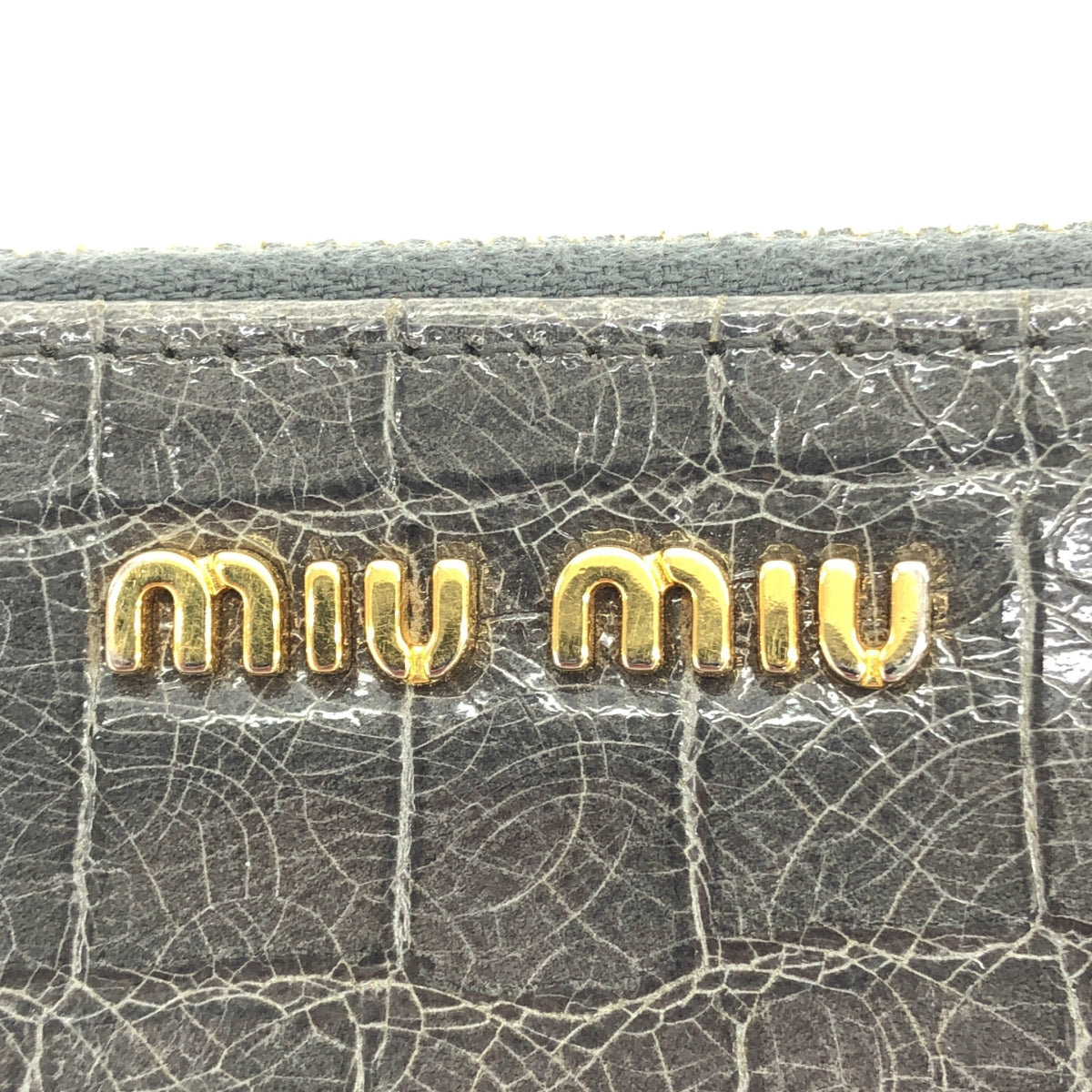 miu miu / 뮤 뮤 | 악어 밀기 라운드 지퍼 지갑 |