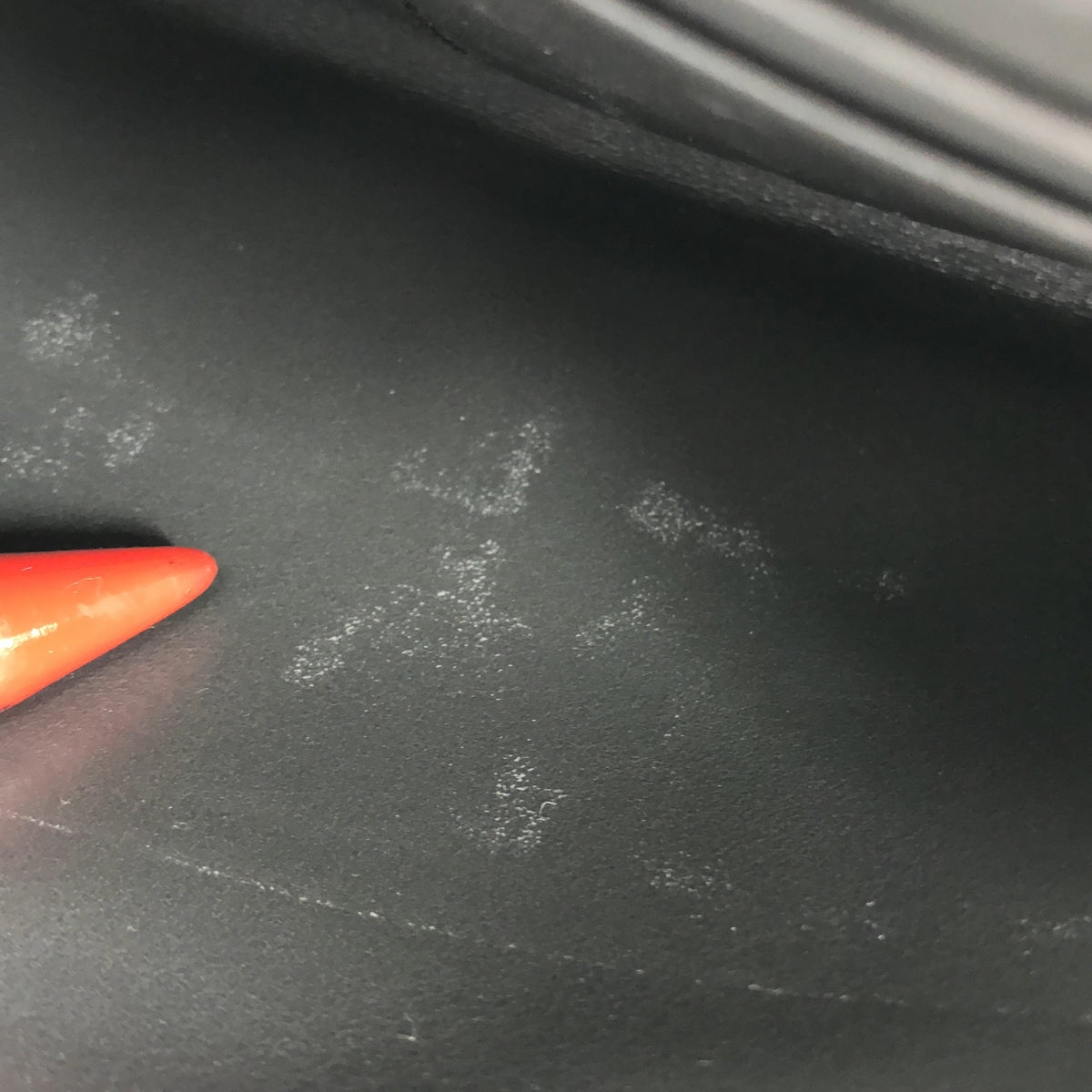 miu miu / 뮤 뮤 | 악어 밀기 라운드 지퍼 지갑 | 회색 | 여성