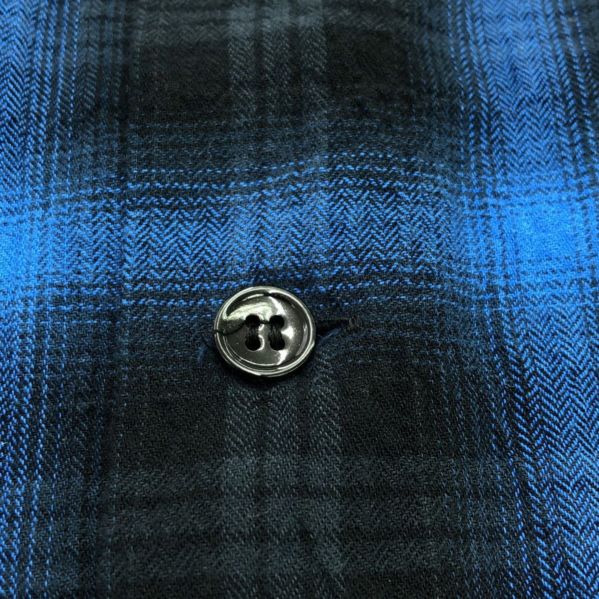 聖羅蘭巴黎 | 415167 / 漸層色格紋開領襯衫 | 37（14 1/2）|藍色/黑色 |男士
