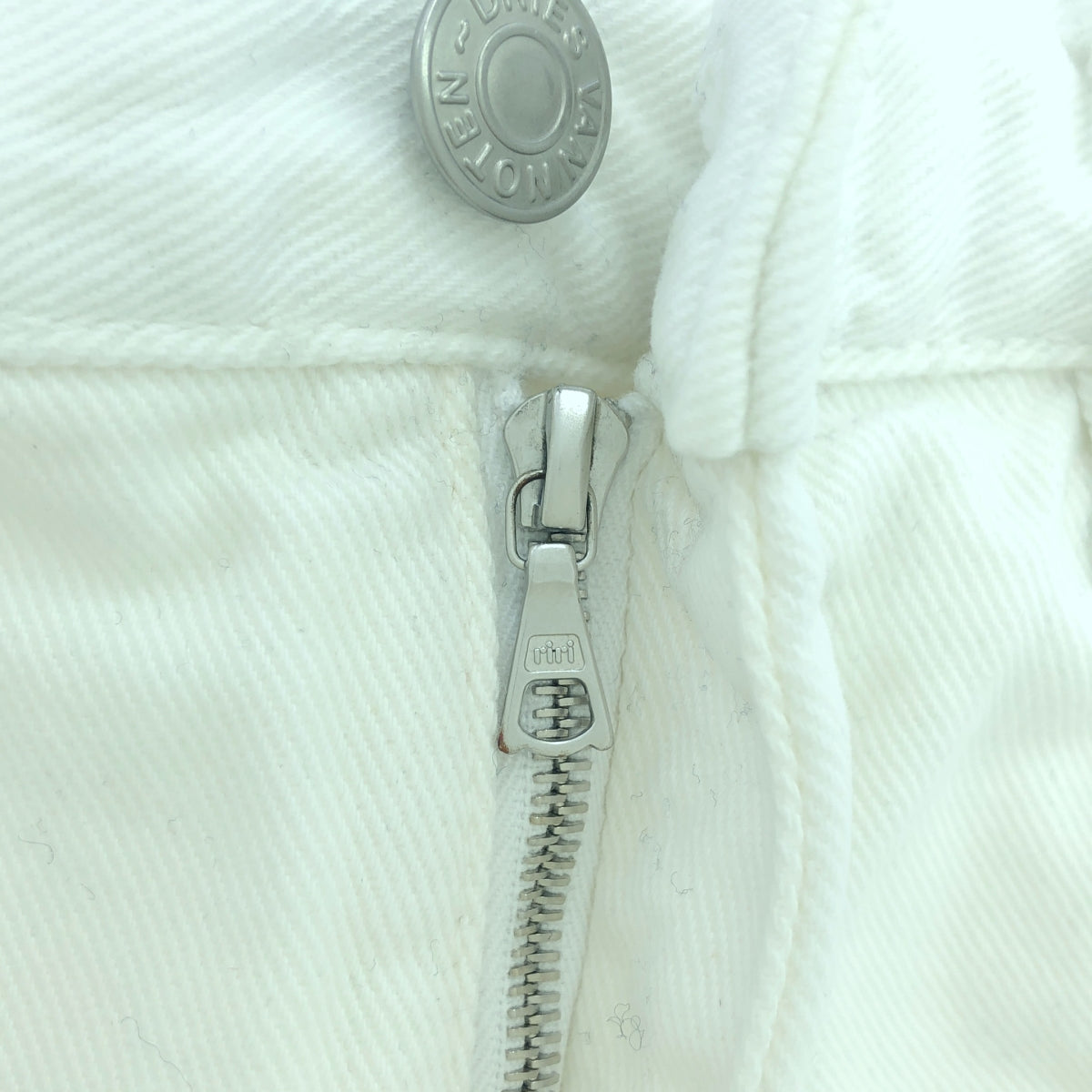 德賴斯·範諾頓 |棉質牛仔褲 |尺寸 29 |白色 |男士