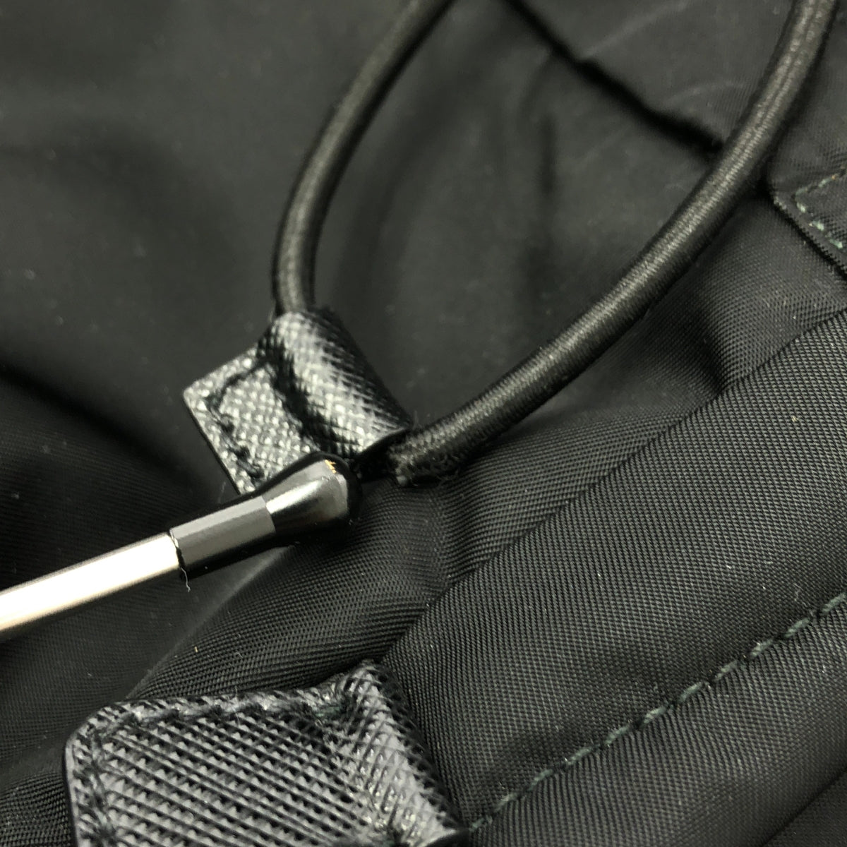 PRADA / 프라다 | 2VZ090 Re-Nylon 나일론 배낭 |