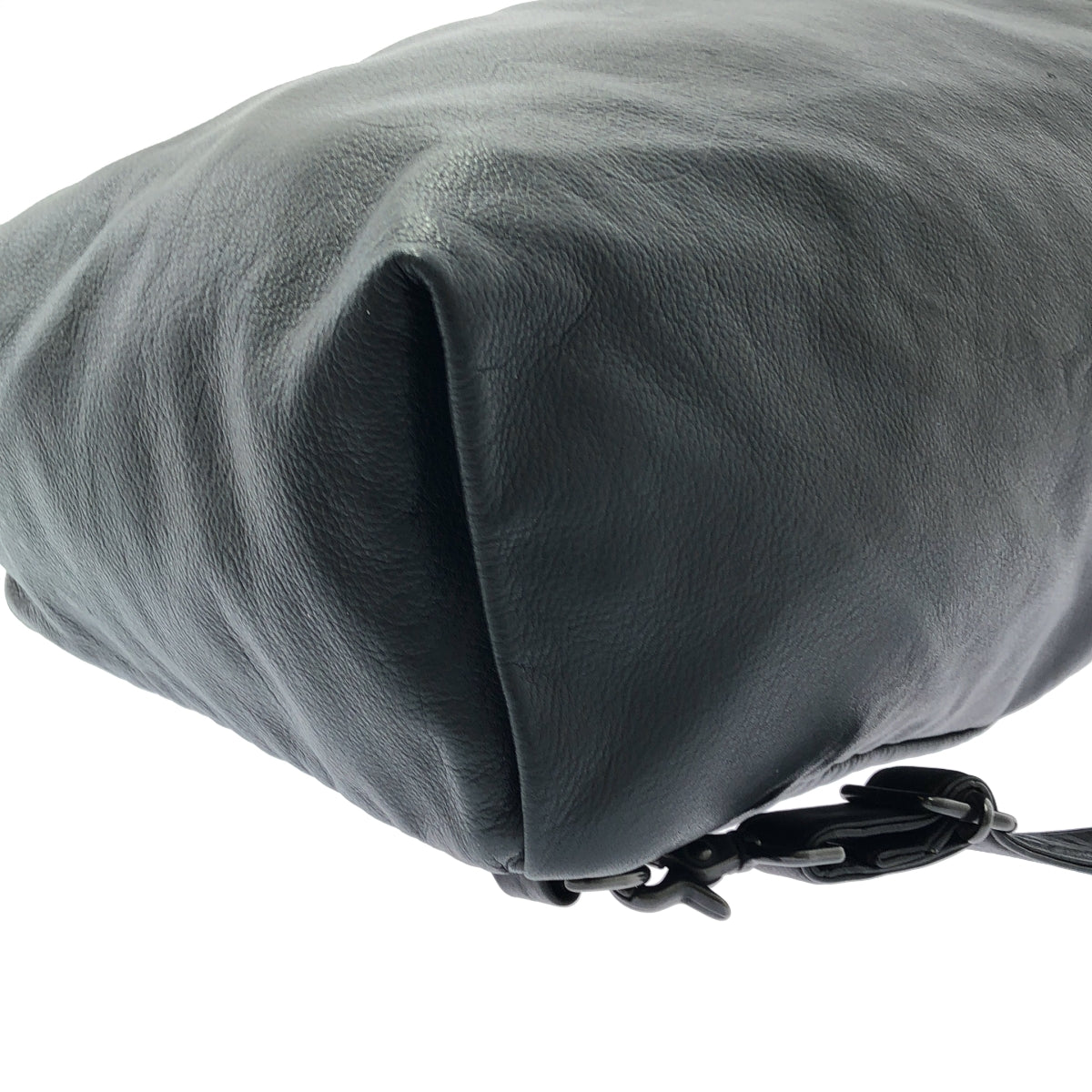 YOHJI YAMAMOTO POUR HOMME / ヨウジヤマモトプールオム | LEATHER TRIANGLE BAG レザー トライアングル ワンショルダー バッグ |