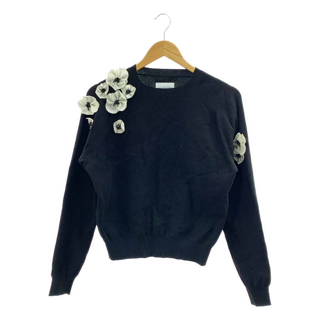 SEVEN TEN 由 MIHO KAWAHITO | 緞面花朵圖案針織衫 | S碼 |