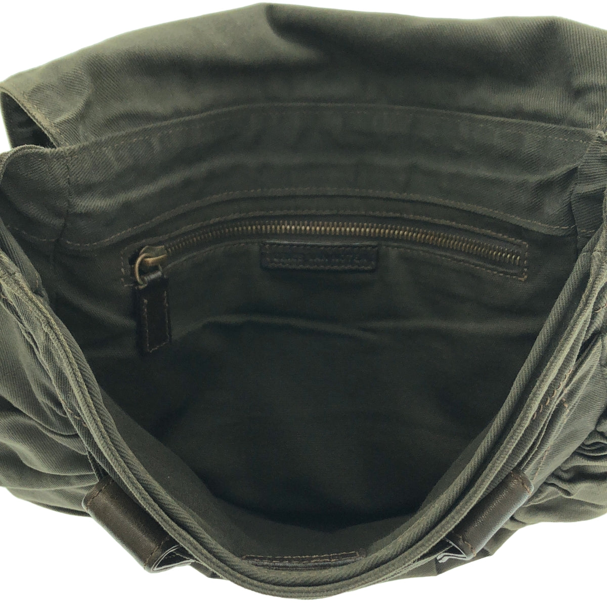 德賴斯·範諾頓 |皮革縮褶帆布單肩包 |