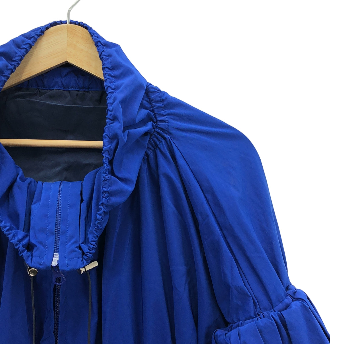 [狀況良好] ENFOLD | 2020 |塔夫綢褶皺豐盈束腰夾克 | SHOPBOP尺寸 36 |藍色 |女性的