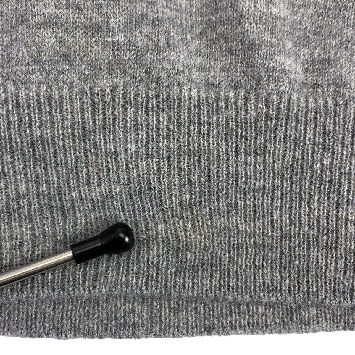 Maison Margiela / 메종 마르젤라 | 울 캐시미어 비대칭 V 넥 니트 | XS |