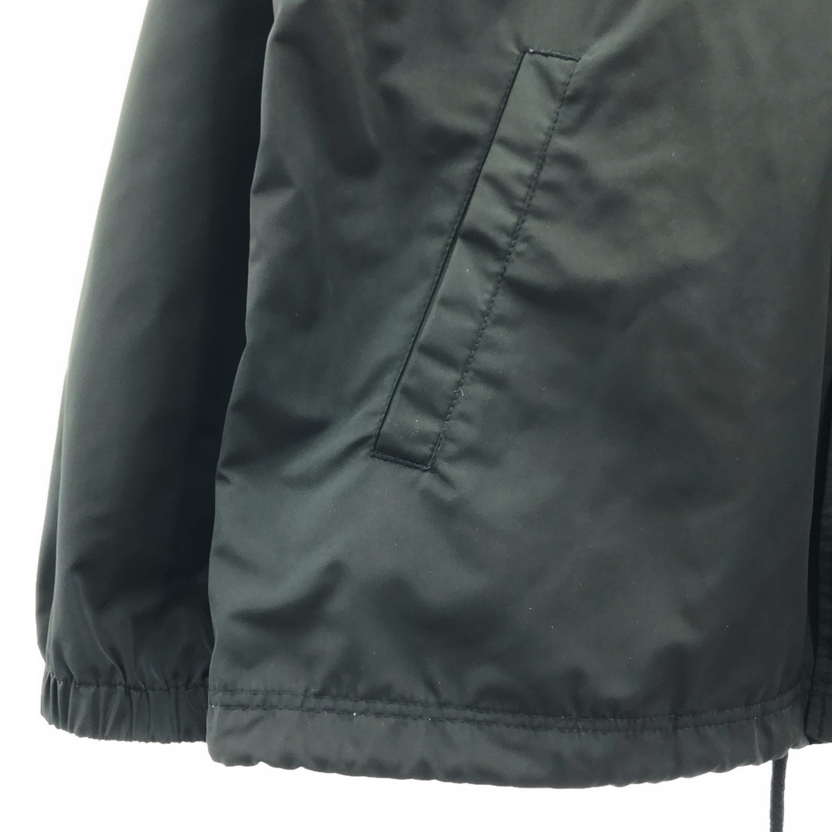 [狀態良好] SUPREME | Gonz 教練外套 | Logo Gonz 教練外套 | L | 黑色 | 男款