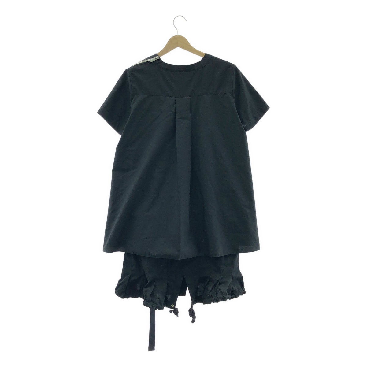 sacai | 對接褶皺套頭洋裝 | 尺寸 2 | 黑色 | 女款