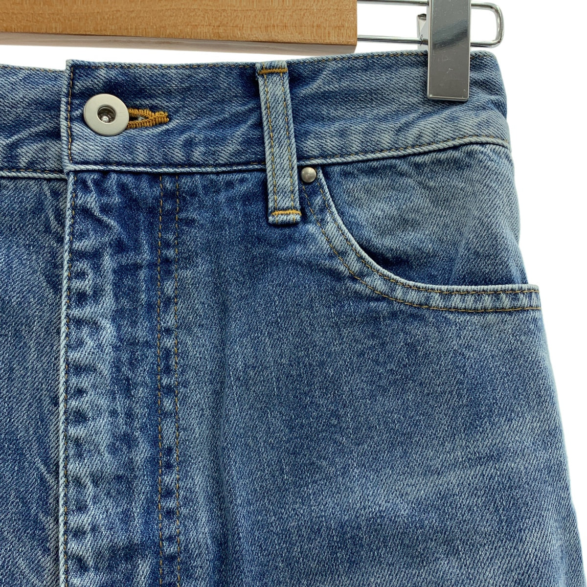 JUHA | AP STUDIO 獨家超高腰皮革標誌貼片牛仔寬褲 | 靛藍 | 女款