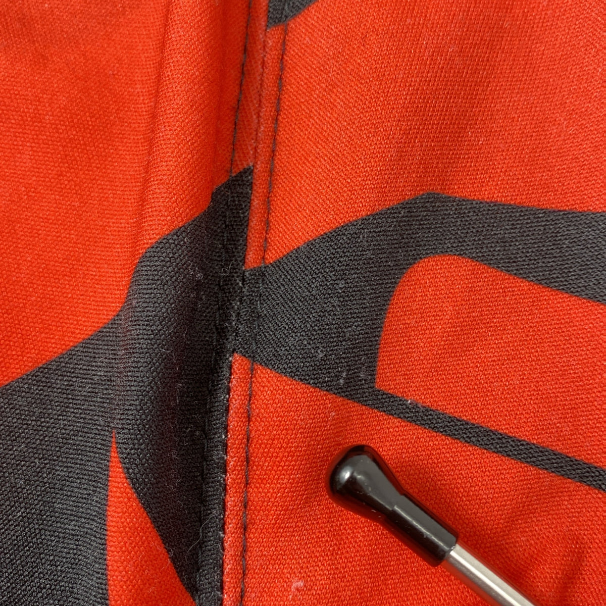 【美品】  COMME des GARCONS / コムデギャルソン | 2022AW | ポリエステル 総柄 変形 立体 アシンメトリー カットソー | S | レッド/ブラック | レディース