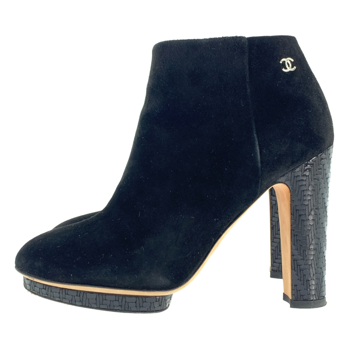 香奈兒 | 麂皮 Coco 標誌側拉鍊高跟短靴 | 尺寸 35C |