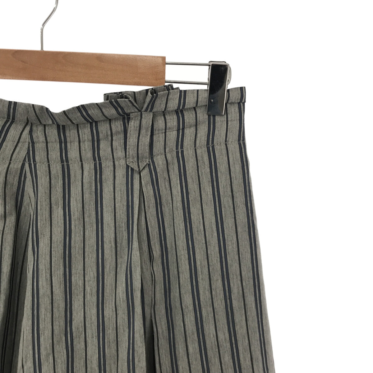 [Good Condition] MORABITO | Rayon Striped Flared Skirt | Size 38 | Grey | Women's