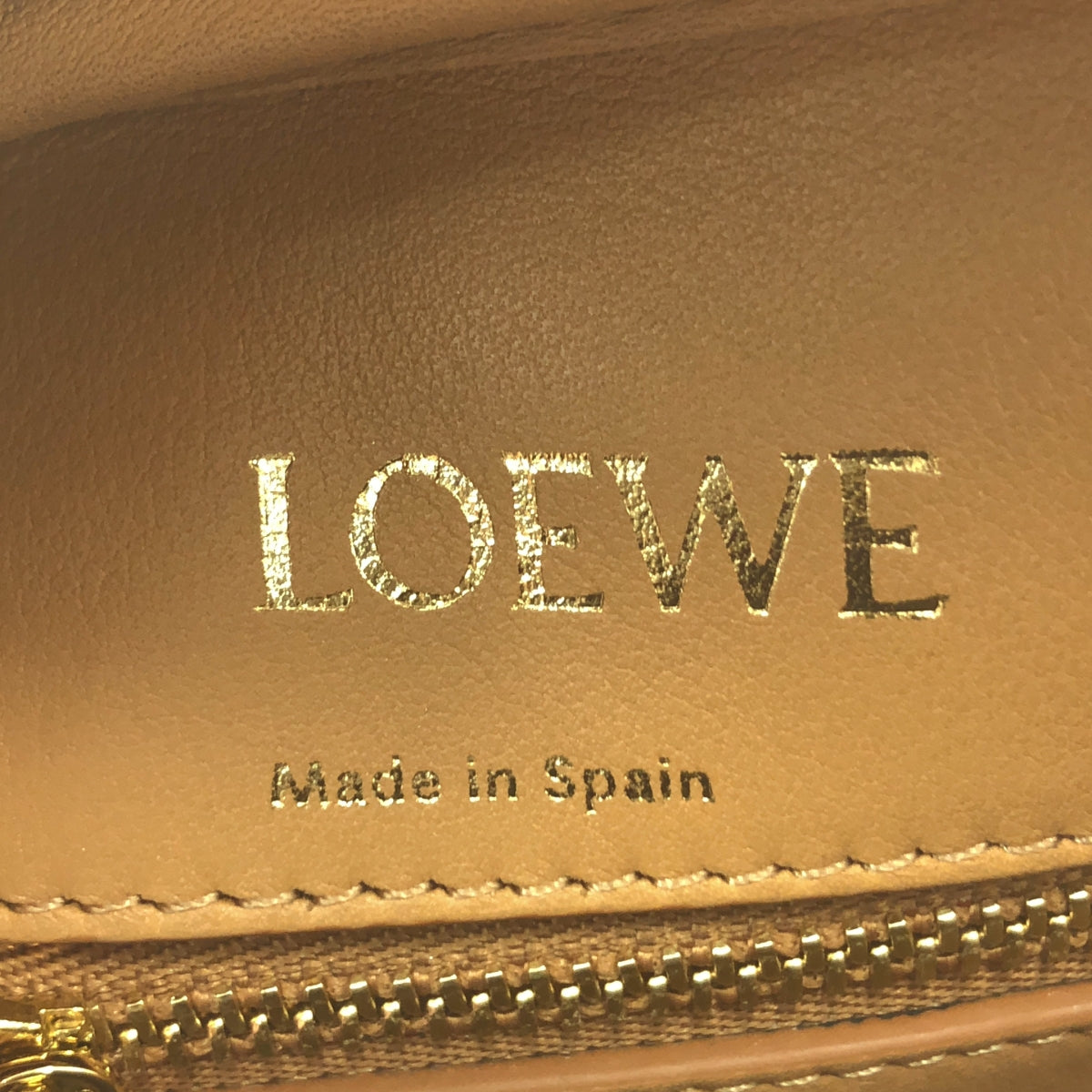 【미품】 LOEWE / 로에베 | 아마소나 28 / 아나그램 자카드 2way 숄더백 | 베이지 / 레드 |