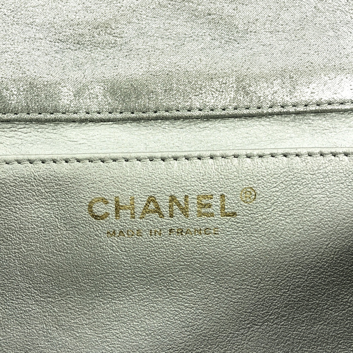 CHANEL / シャネル | マトラッセ メタリック レザー フラップ チェーン ショルダーバッグ | シルバー | レディース