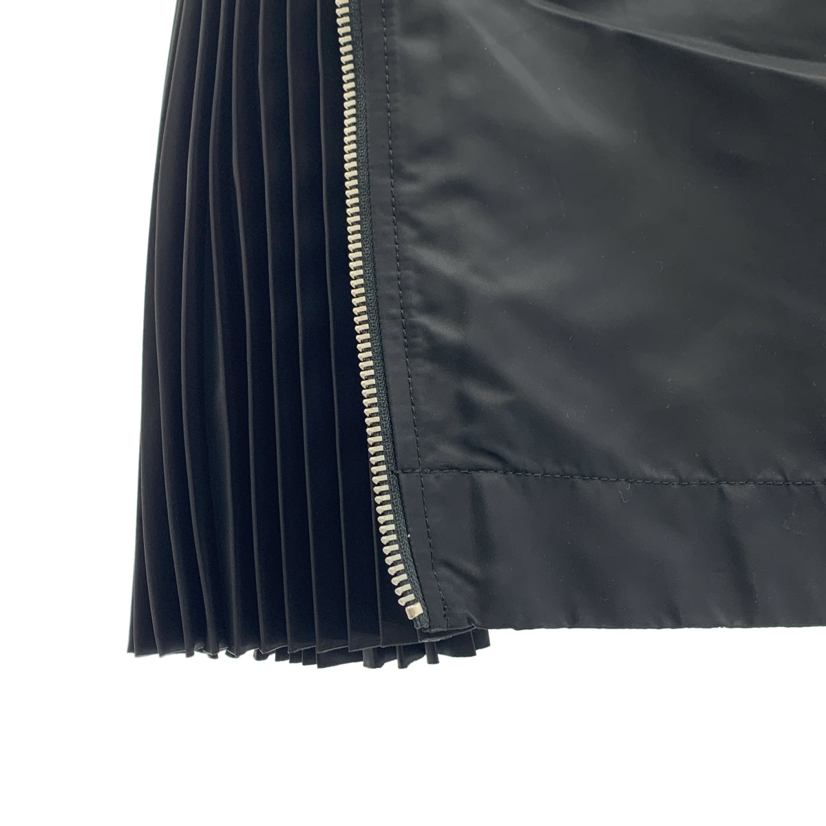 【미품】 sacai / 사카이 | Nylon Twill Skirt 사이드 Zip 주름 롱 스커트 | 1 | 블랙 | 여성
