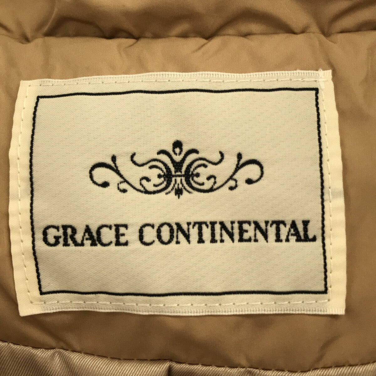 【신품】 GRACE CONTINENTAL / 그레이스 컨티넨탈 | FOX 폭스퍼 트리밍 다운 코트 | 38 | 베이지 | 여성