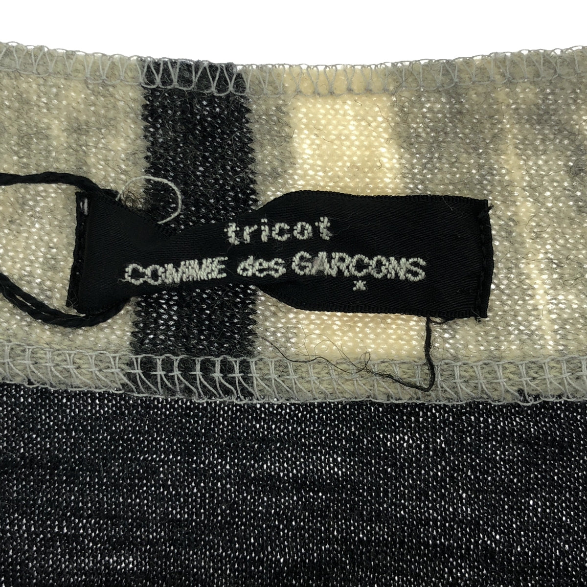 tricot COMME des GARCONS / 트리코콤 데 갤슨 | AD1998 | 울 V 넥 테두리 니트 |